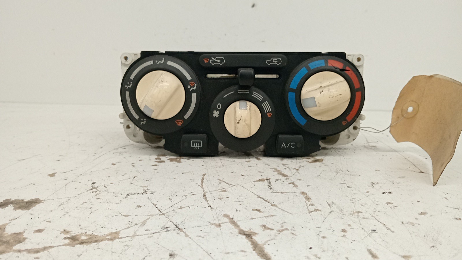 Comando de Chaufagem NISSAN - ID S_41260