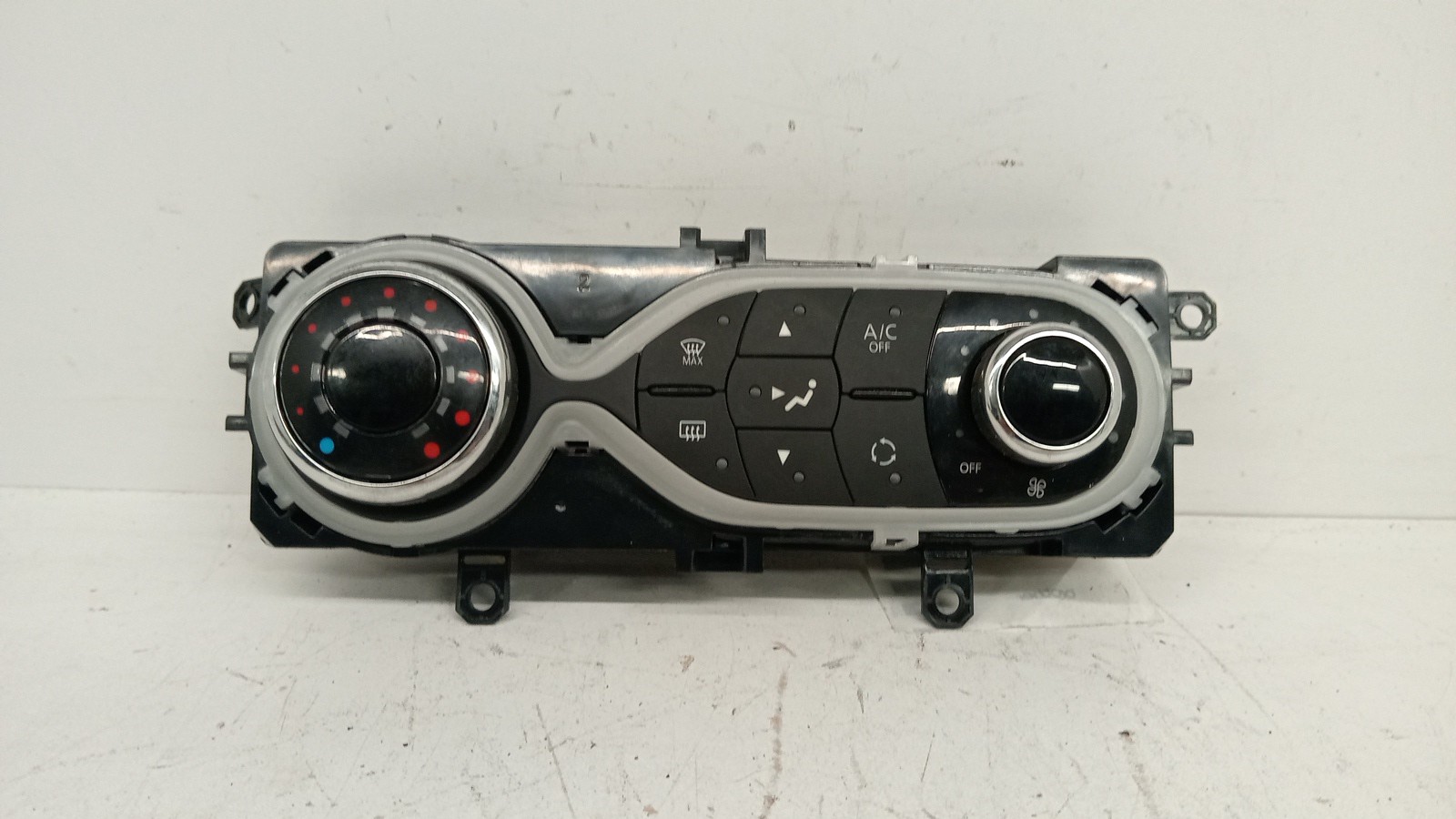 Comando de Chaufagem RENAULT - ID S_114438