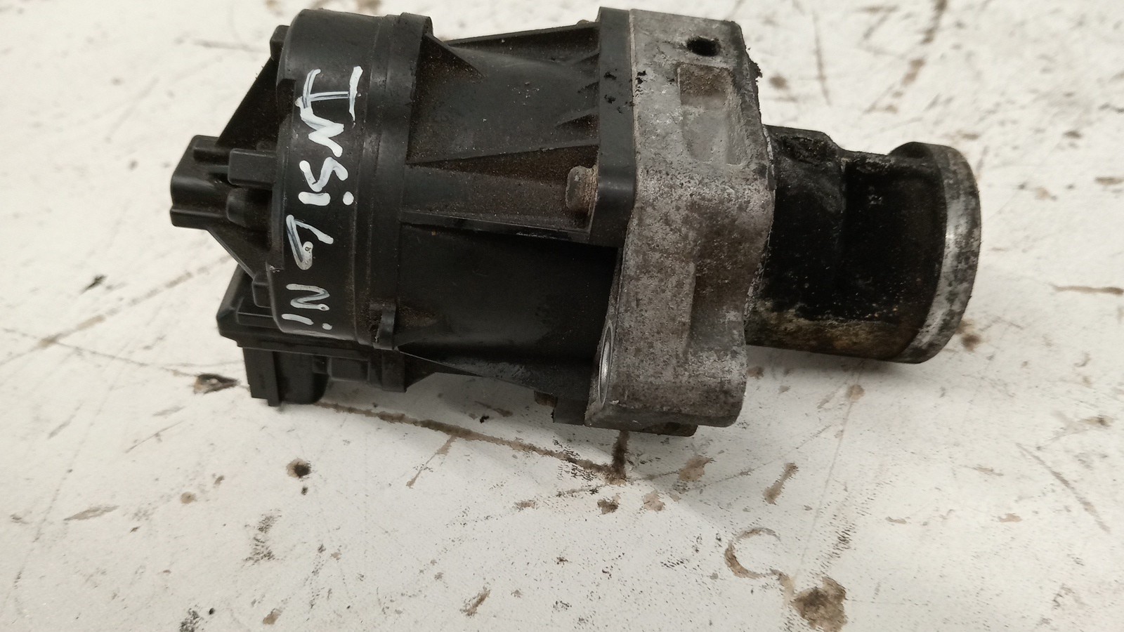 Egr OPEL INSIGNIA A três volumes (G09) | 08 - 17 Imagem-1