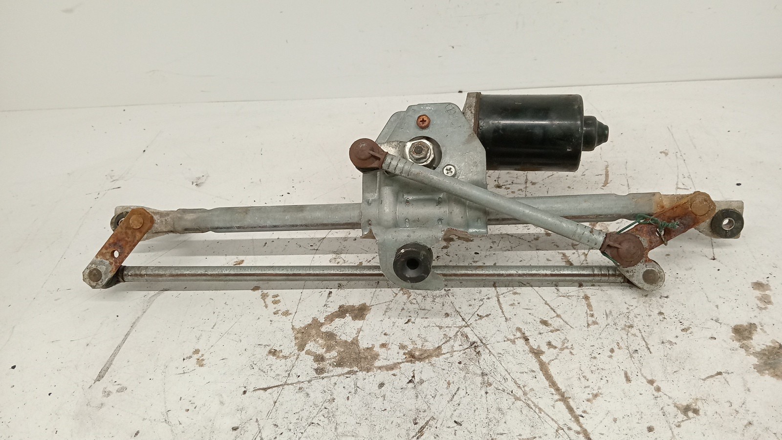 Motor Limpa Vidros Frente OPEL CORSA C Caixa (X01) | 00 - 12 Imagem-1