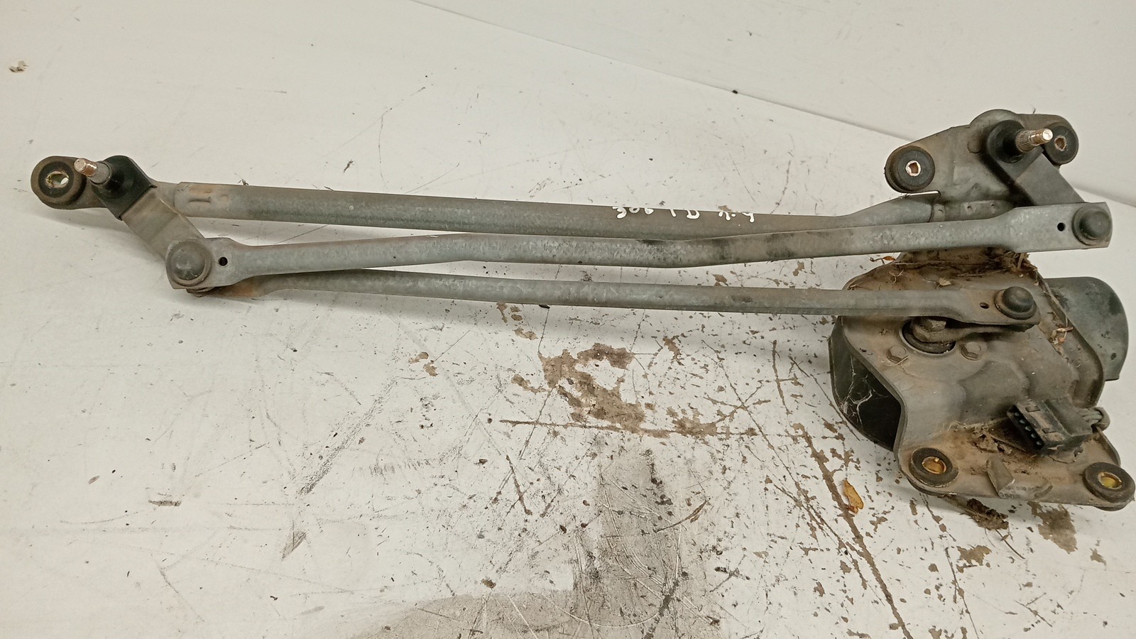 Motor Limpa Vidros Frente PEUGEOT 306 Hatchback (7A, 7C, N3, N5) | 93 - 03 Imagem-1