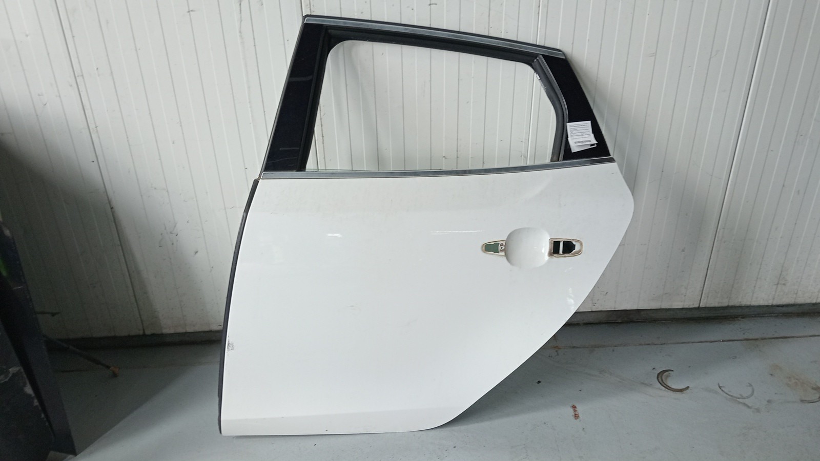 Porta Trás Esq VOLVO - ID S_131006