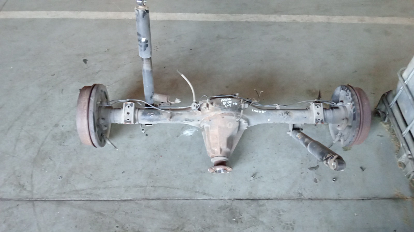 Eixo Traseiro MAZDA BT-50 Camião de plataforma/chassis (CD, UN) | 06 -  Imagem-1