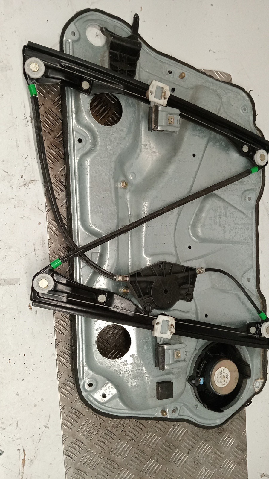 Elevador Frente Esq Electrico VOLKSWAGEN GOLF IV (1J1) | 97 - 07 Imagem-1