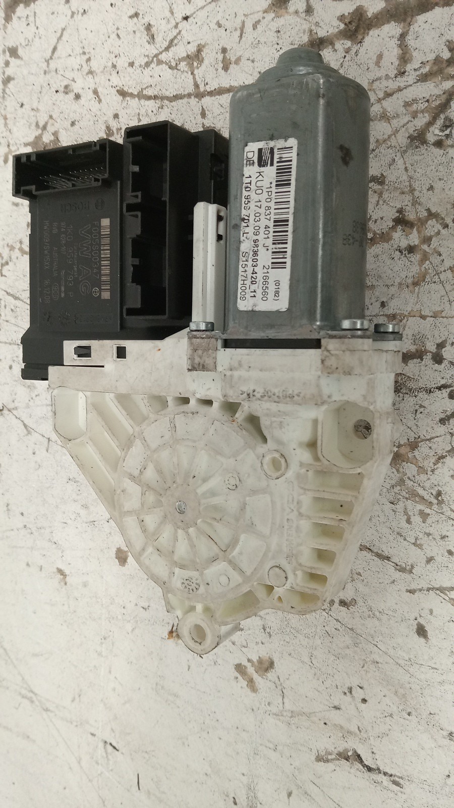 Motor Elevador Frt. Esq. SEAT - ID S_131137