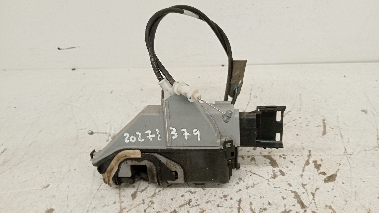 Fecho da Porta Trás Esq PEUGEOT 508 I (8D_) | 10 - 18 Imagem-1