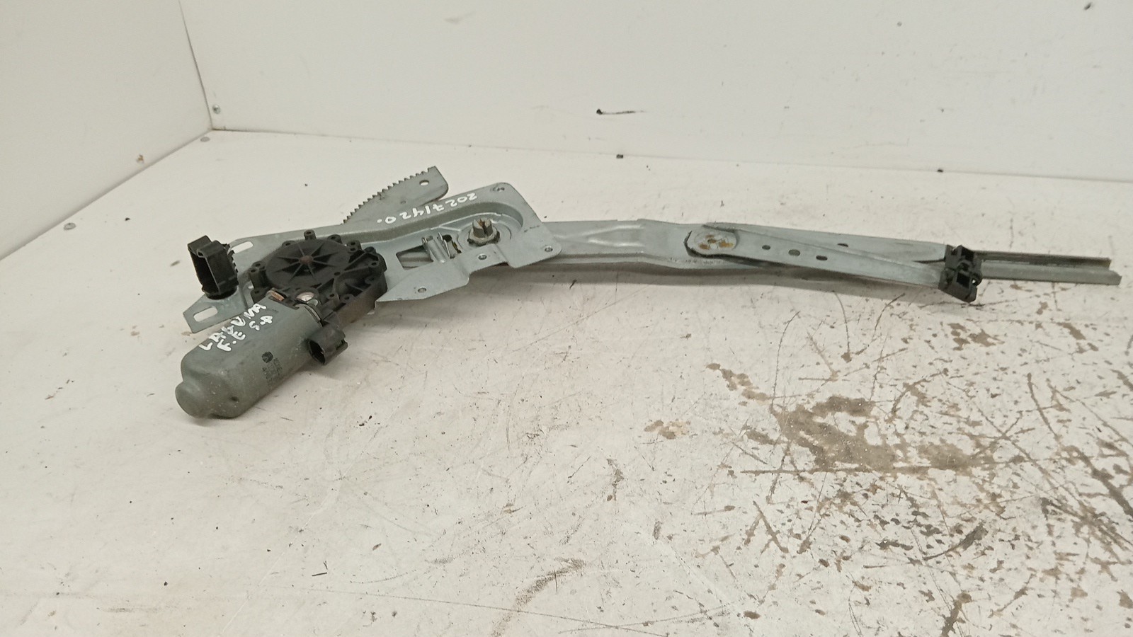 Elevador Frente Esq Electrico RENAULT LAGUNA I (B56_, 556_) | 93 - 02 Imagem-1