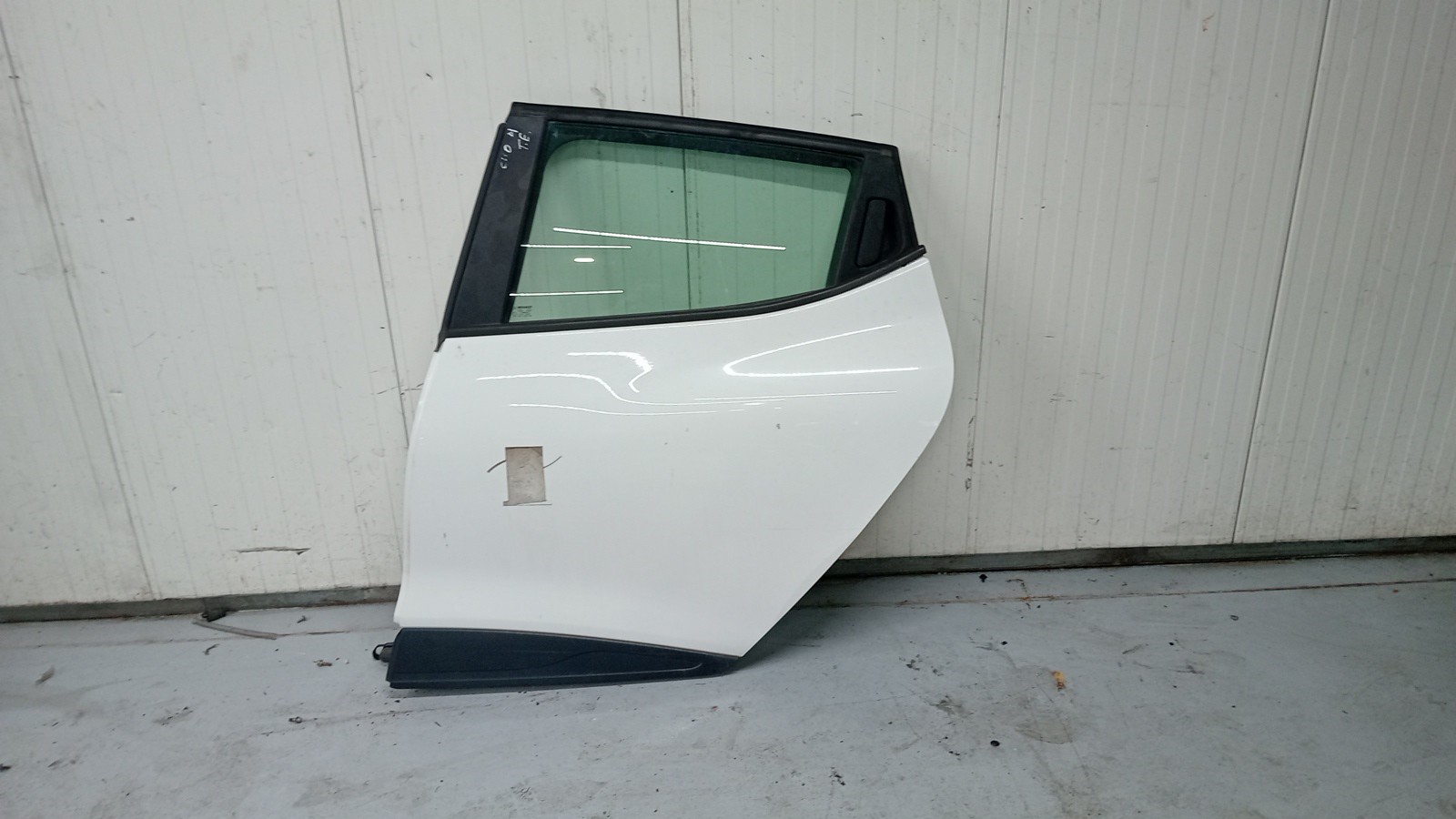 Rear Door Left RENAULT CLIO IV Caixa | 14 -  Imagem-1