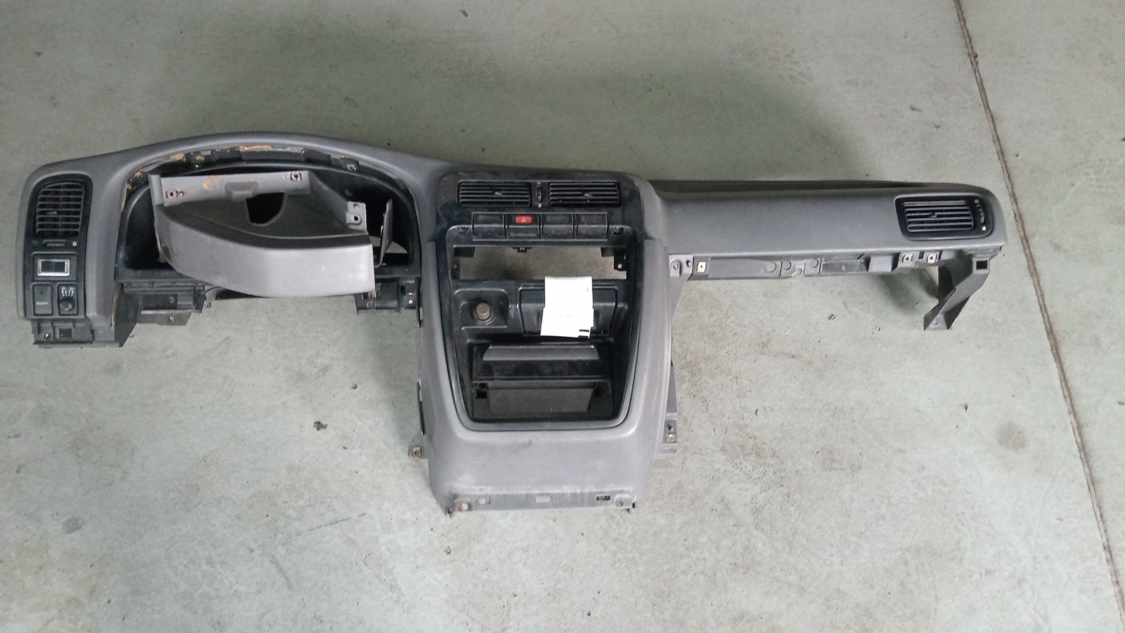 Dashboard NISSAN PICK UP (D22) | 97 -  Imagem-2