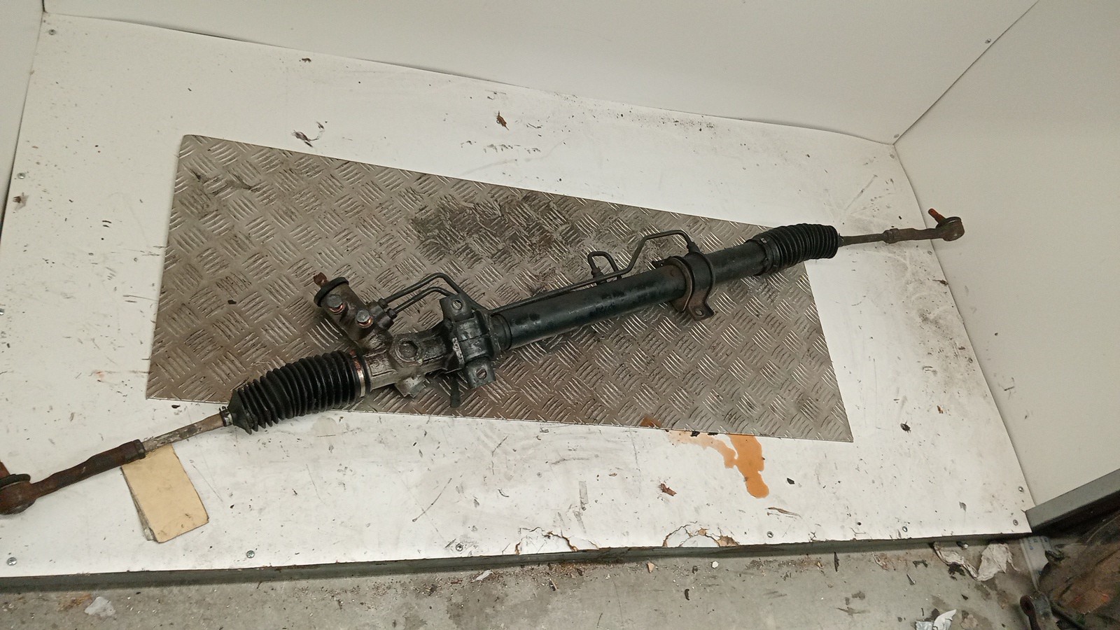 Caixa de Direcção KIA CARNIVAL I (UP) | 98 - 01 Imagem-1