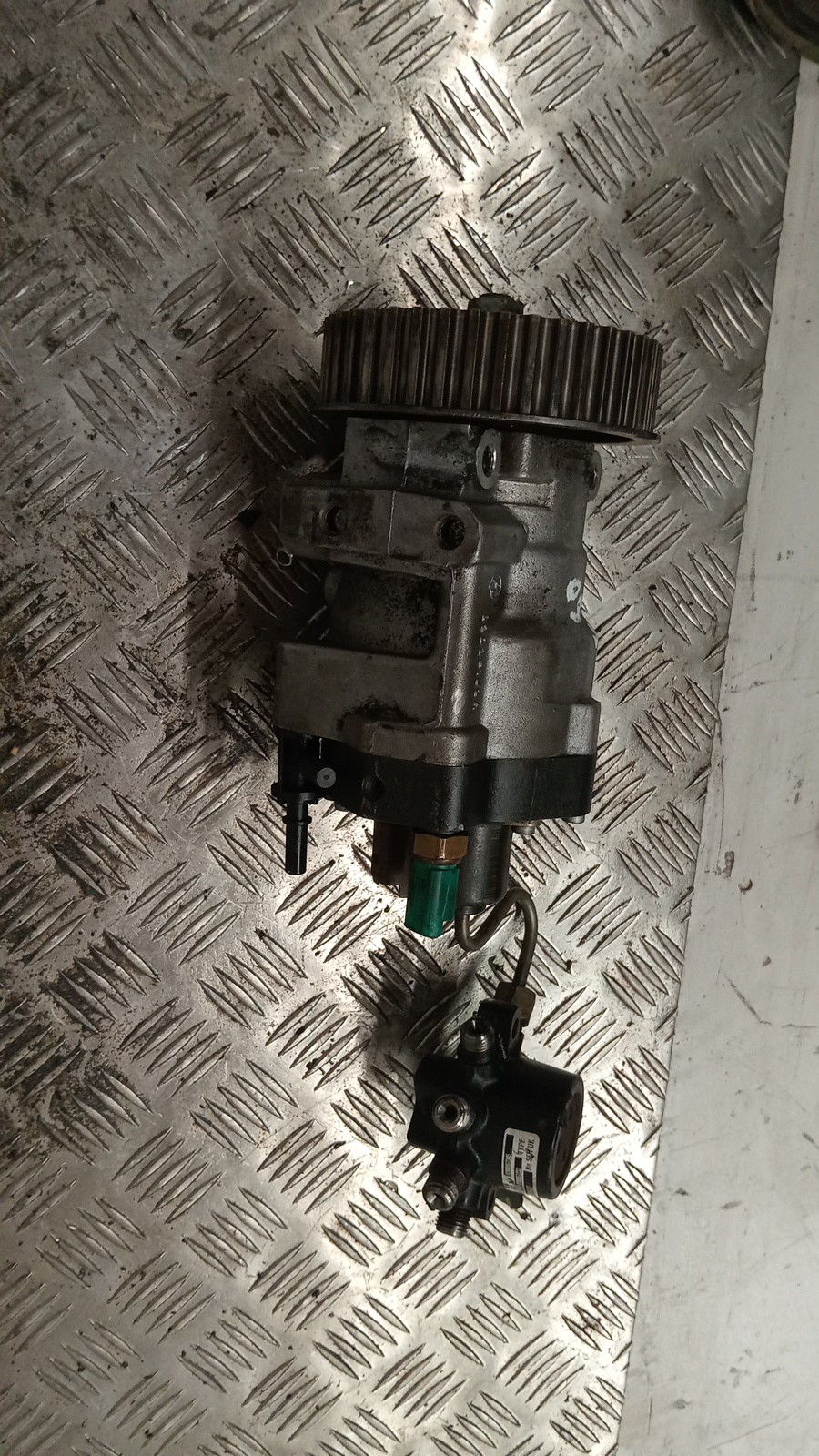 Bomba Injectora RENAULT MEGANE II Caixa/Combi (KM_) | 03 - 09 Imagem-1