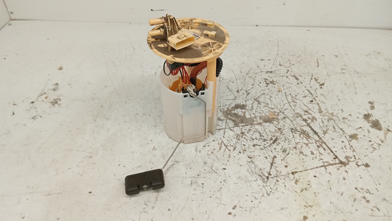 Boia do Combustível RENAULT MEGANE IV Sporter (K9A/M/N_) | 16 -  Imagem-1