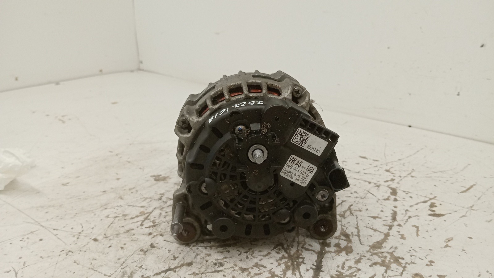 Alternator AUDI A1 (8X1, 8XK) | 10 - 18 Imagem-1