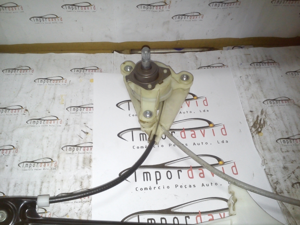 Elevador Trás Esq VOLKSWAGEN POLO (6R1, 6C1) | 09 -  Imagem-1