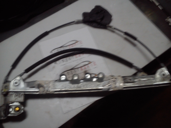 Elevador Frente Dto Electrico MITSUBISHI - ID S_58631