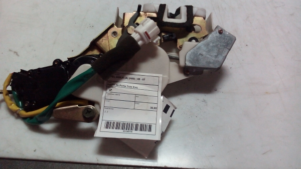 Fecho da Porta Trás Esq OPEL - ID S_59775