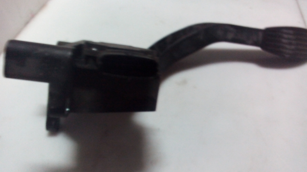 Pedal Electrico IVECO DAILY IV Caixa/Combi | 06 - 12 Imagem-1