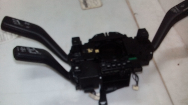 Comutador de Luzes VOLKSWAGEN PASSAT (3C2) | 05 - 10 Imagem-1