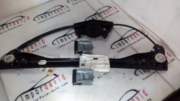 Elevador Frente Dto Electrico SKODA - ID S_63094