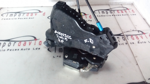 Fecho da Porta Frente Dto TOYOTA - ID S_63757