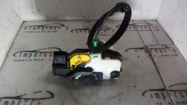 Fecho da Porta Trás Esq OPEL INSIGNIA A (G09) | 08 - 17 Imagem-3