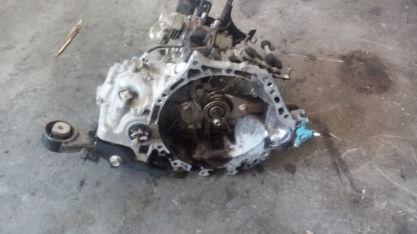 Caixa de Velocidades  TOYOTA YARIS (_P1_) | 99 - 05 Imagem-1