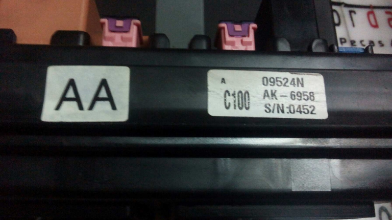 Caixa dos Fusíveis CHEVROLET CAPTIVA (C100, C140) | 06 -  Imagem-1