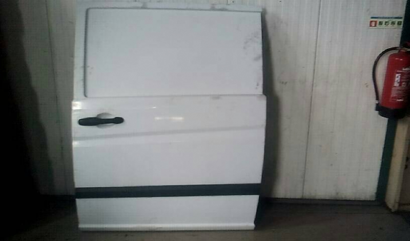 Porta Lateral Esq MERCEDES-BENZ VITO / MIXTO Caixa (W639) | 03 -  Imagem-2