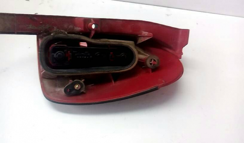 Farolim Stop Esq PEUGEOT 306 (7B, N3, N5) | 93 - 03 Imagem-2