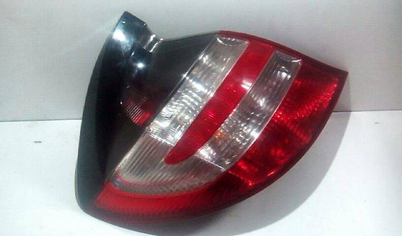 Farolim Stop Esq MERCEDES-BENZ - ID S_70192