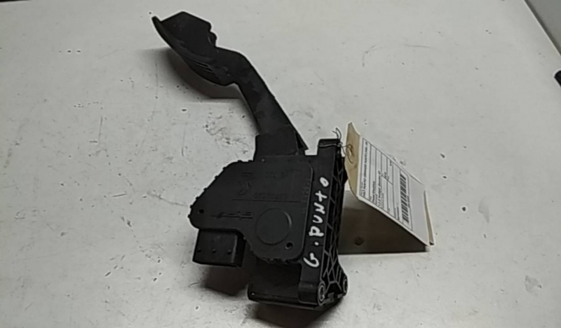 Pedal Electrico FIAT - ID S_74498