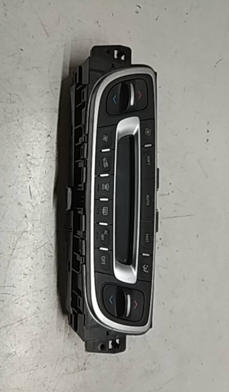 Comando de Chaufagem RENAULT - ID S_74648