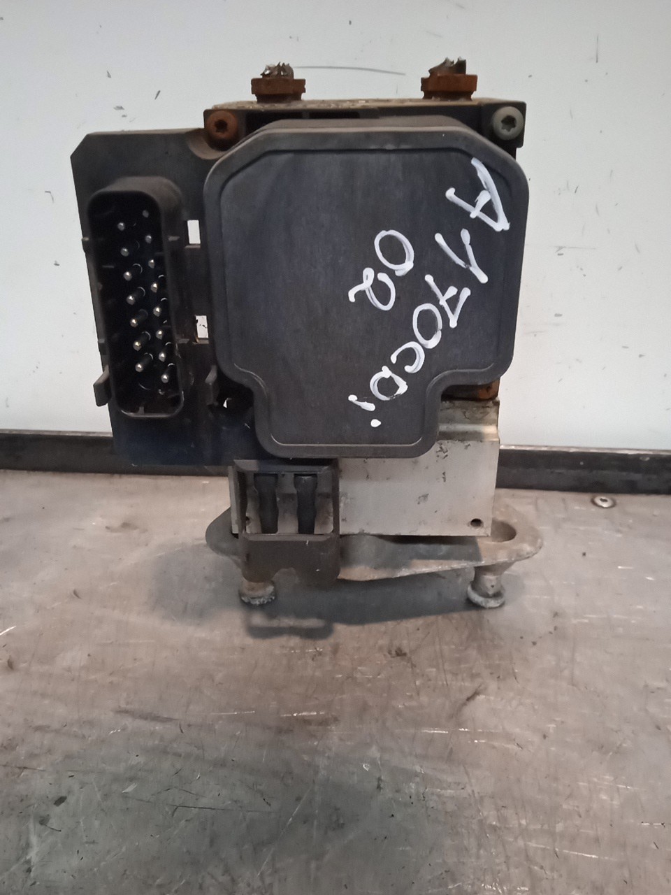 ABS MERCEDES-BENZ A-CLASS (W168) | 97 - 05 Imagem-1