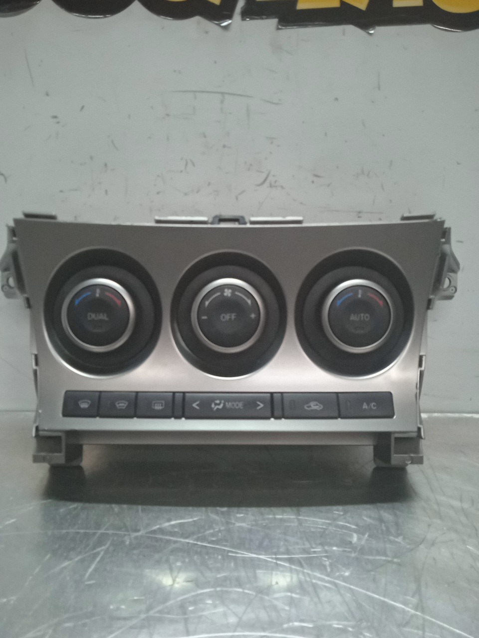 Comando Chaufage/Sofagem MAZDA 3 (BM, BN) | 13 -  Imagem-1