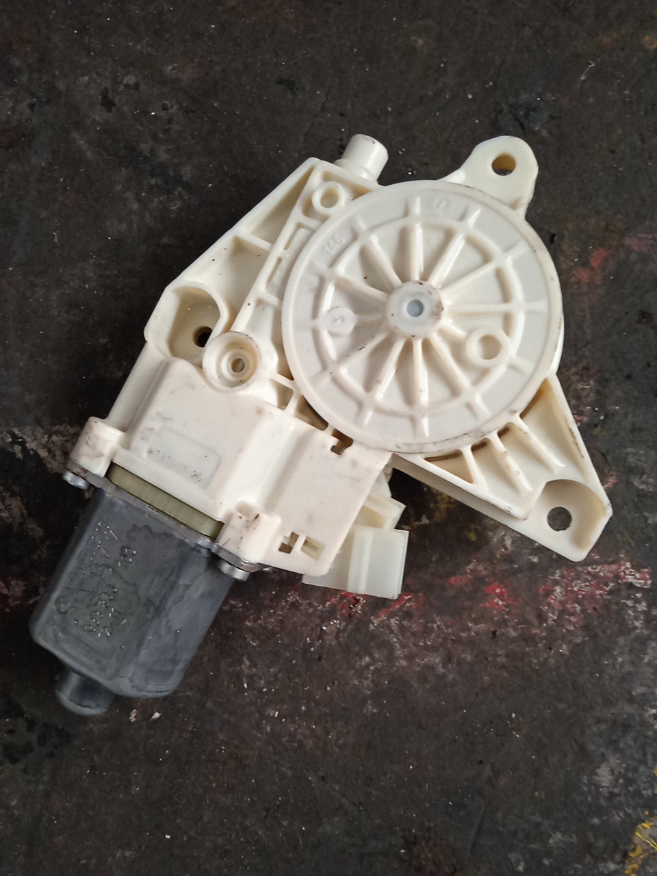 Motor Vidro FT DT MERCEDES-BENZ GLA-CLASS (X156) | 13 -  Imagem-1
