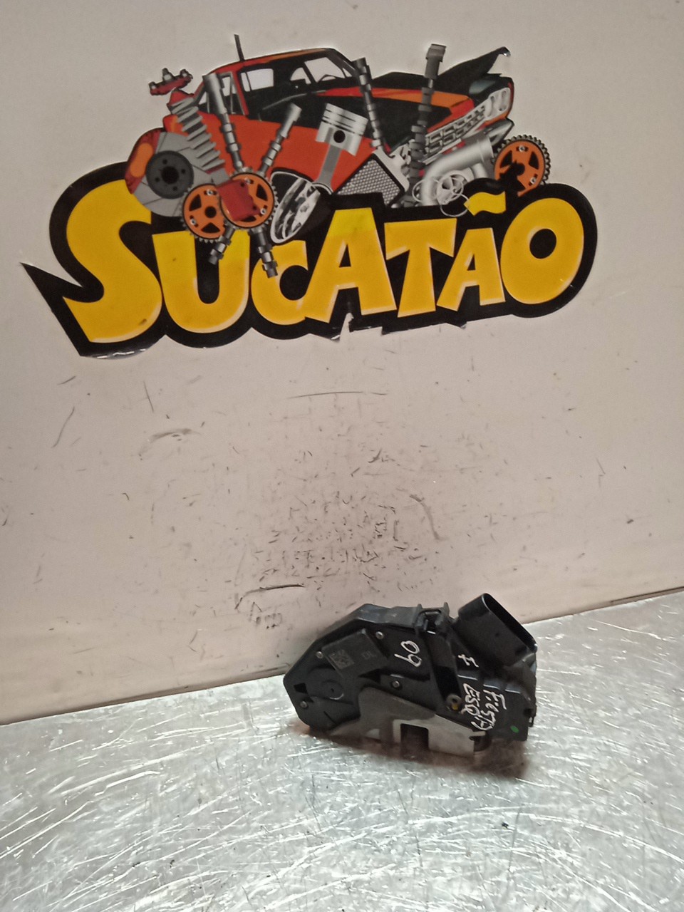 Fechadura Fecho Porta FT ES FORD FIESTA VI 8A6A A21813 DD Sucatao fechadura-fecho-porta-ft-es-ford-fiesta-vi-8a6a-a21813-dd-sucatao