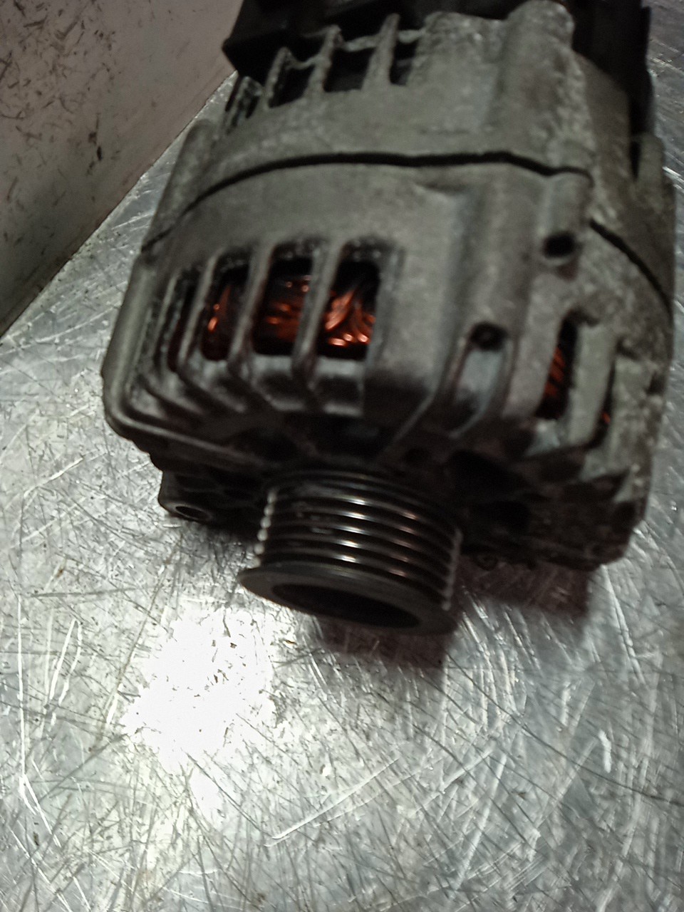 Alternador BMW 1 (E87) | 03 - 13 Imagem-3