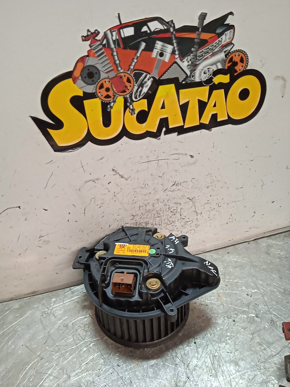 Motor Sofagem AUDI A4 (8E2, B6) | 00 - 05 Imagem-0