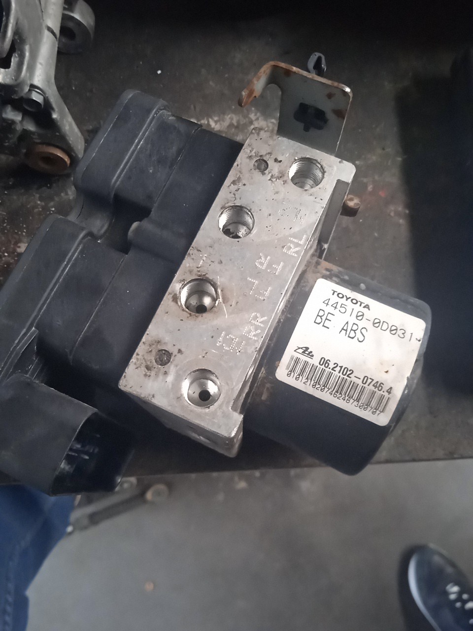 ABS TOYOTA YARIS (_P1_) | 99 - 05 Imagem-0