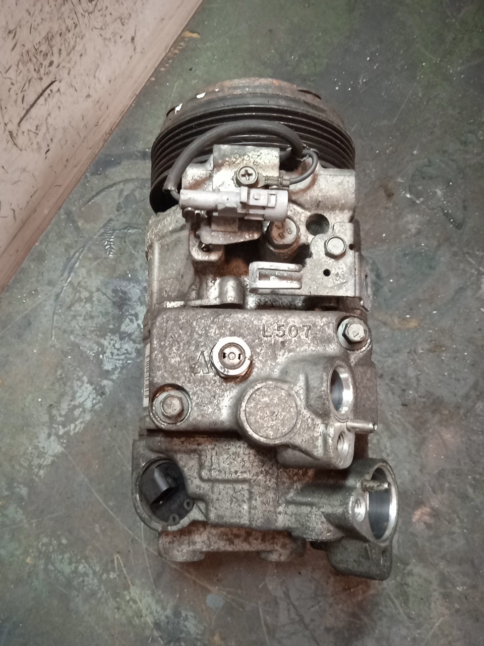 Compressor do AC BMW 1 (E87) | 03 - 13 Imagem-2
