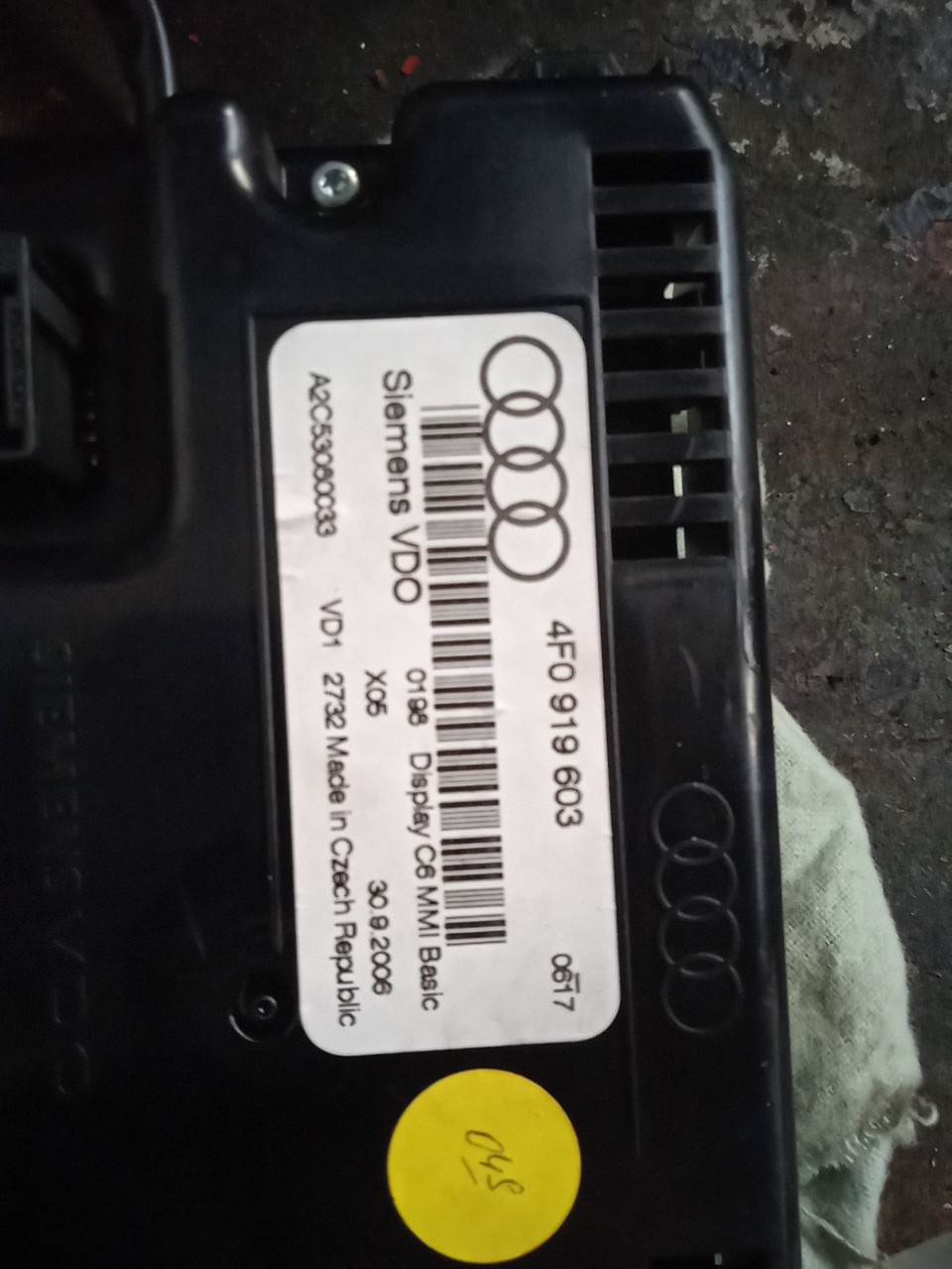 Display/Ecra de Informações AUDI A6 (4F2, C6) | 04 - 11 Imagem-2