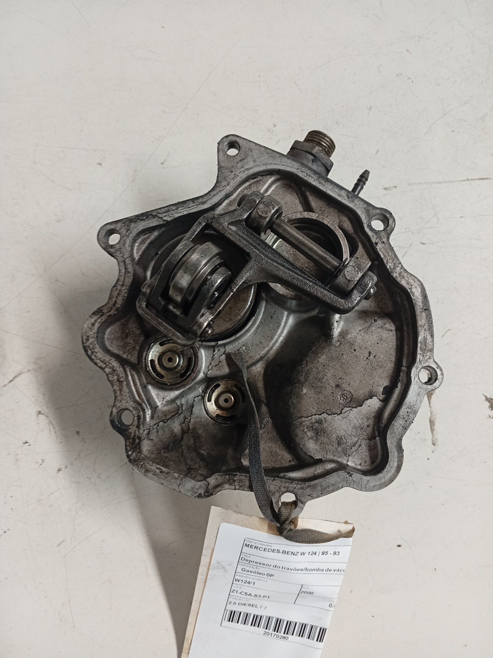 Depressor do travões/bomba de vácuo MERCEDES-BENZ W 124 | 85 - 93 Imagem-0