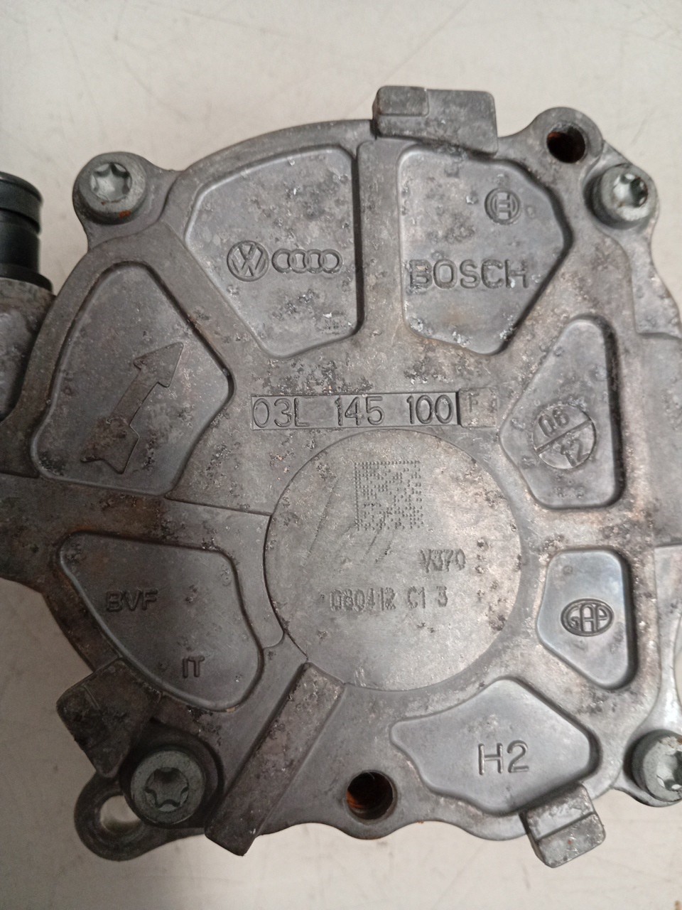 Depressor do travões/bomba de vácuo VOLKSWAGEN PASSAT (3C2) | 05 - 10 Imagem-2