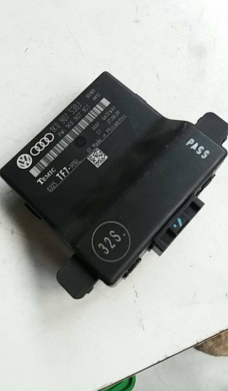 Modulo Elec Interior 2 AUDI A3 (8P1) | 03 - 13 Imagem-1