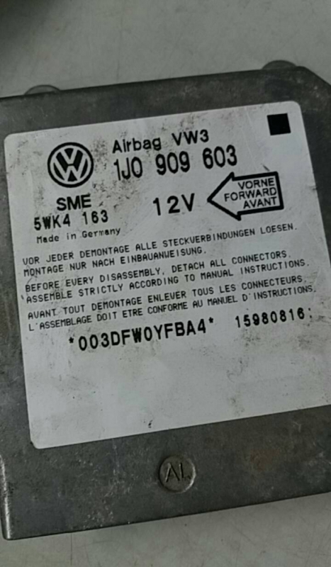 Airbag Module VOLKSWAGEN GOLF IV (1J1) | 97 - 07 Imagem-0
