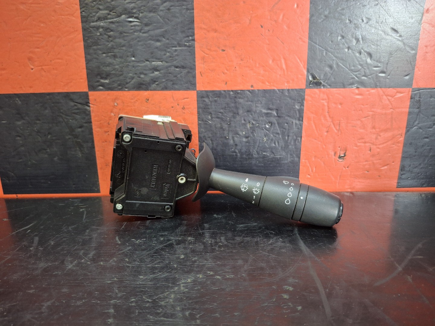 MainImage