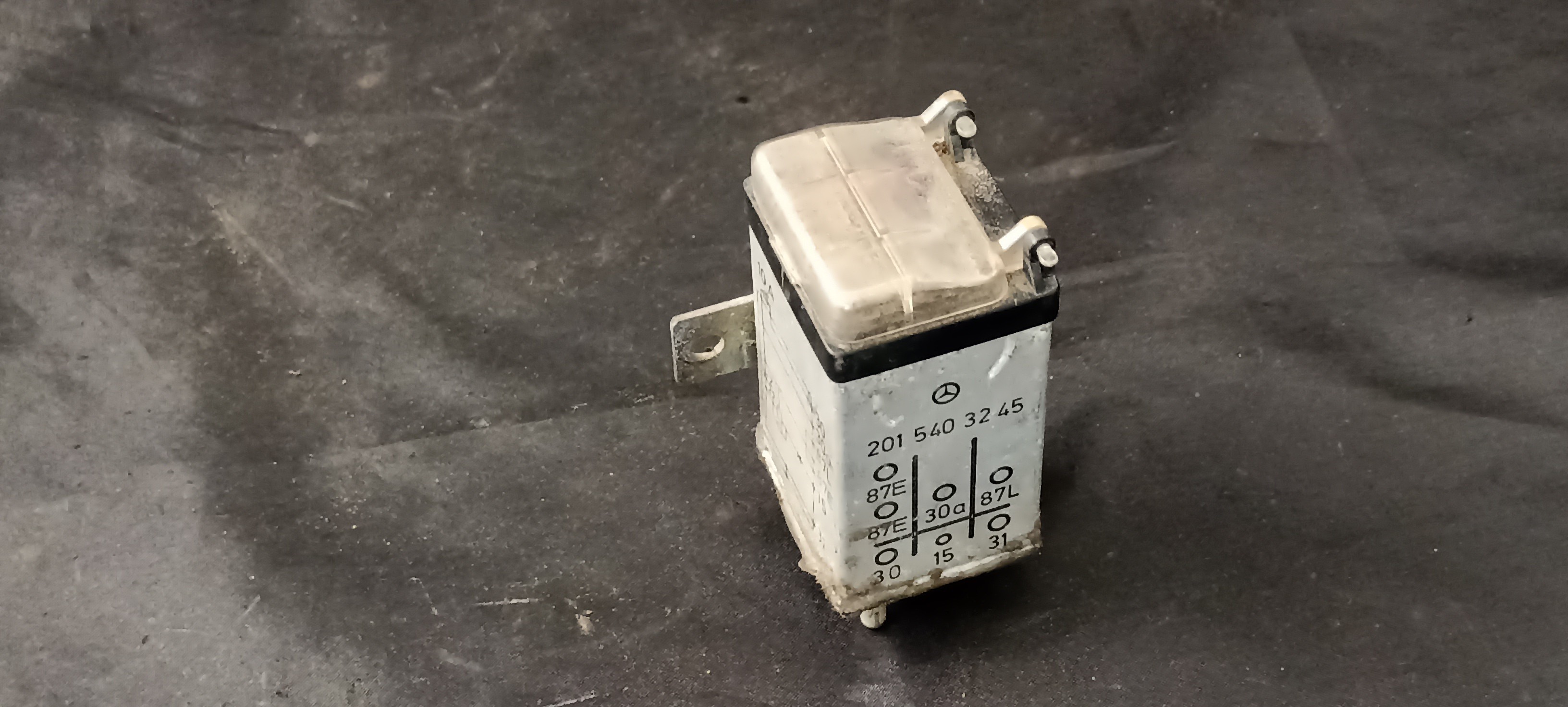 Rele MERCEDES-BENZ 190 (W201) | 82 - 93