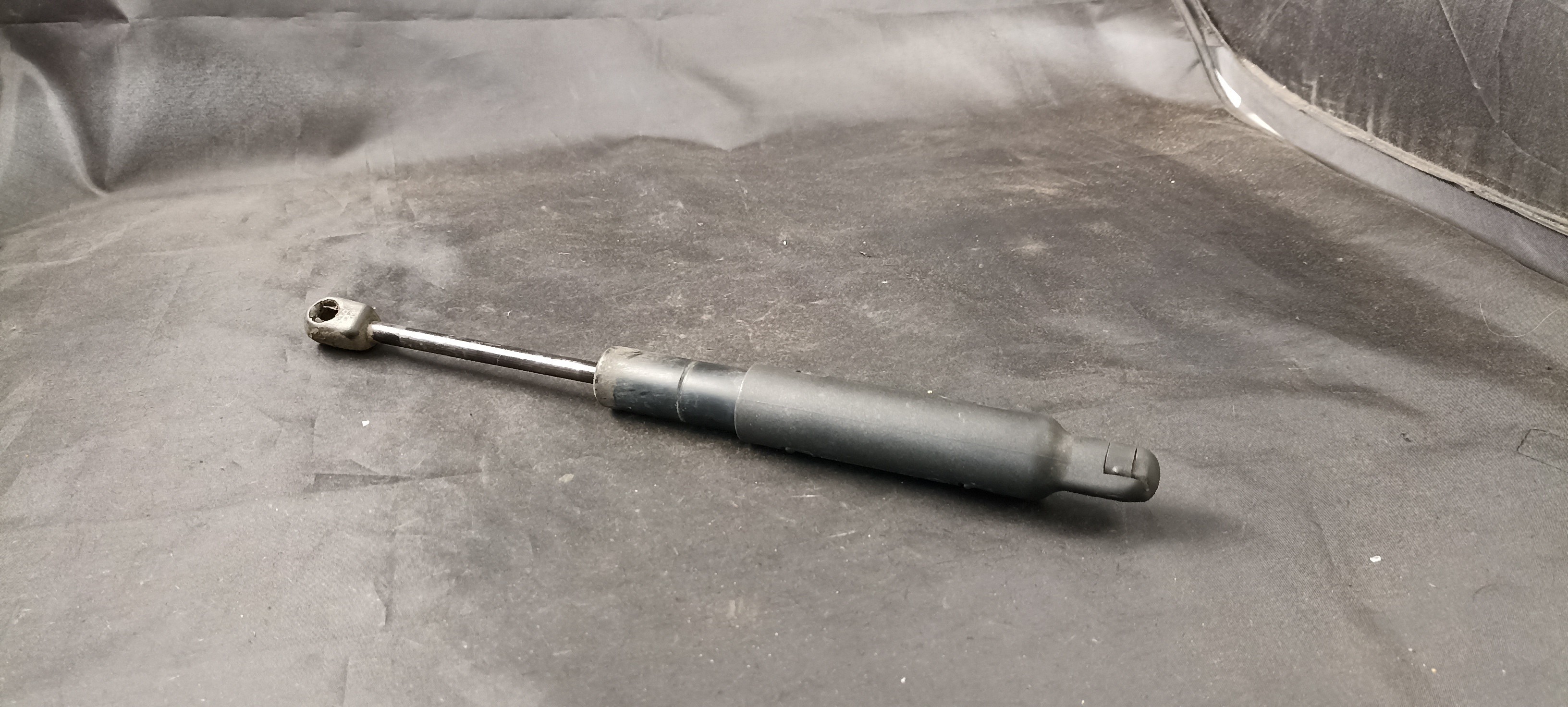 Amortecedor Capo MERCEDES-BENZ S-CLASS (W221) | 05 - 13