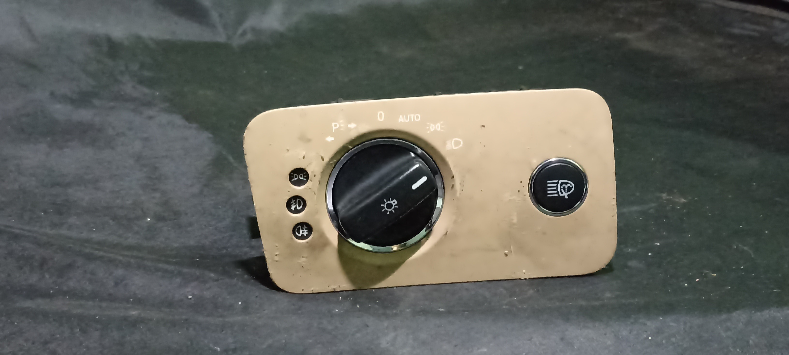 Interruptor Luzes MERCEDES-BENZ CLS (C219) | 04 - 11
