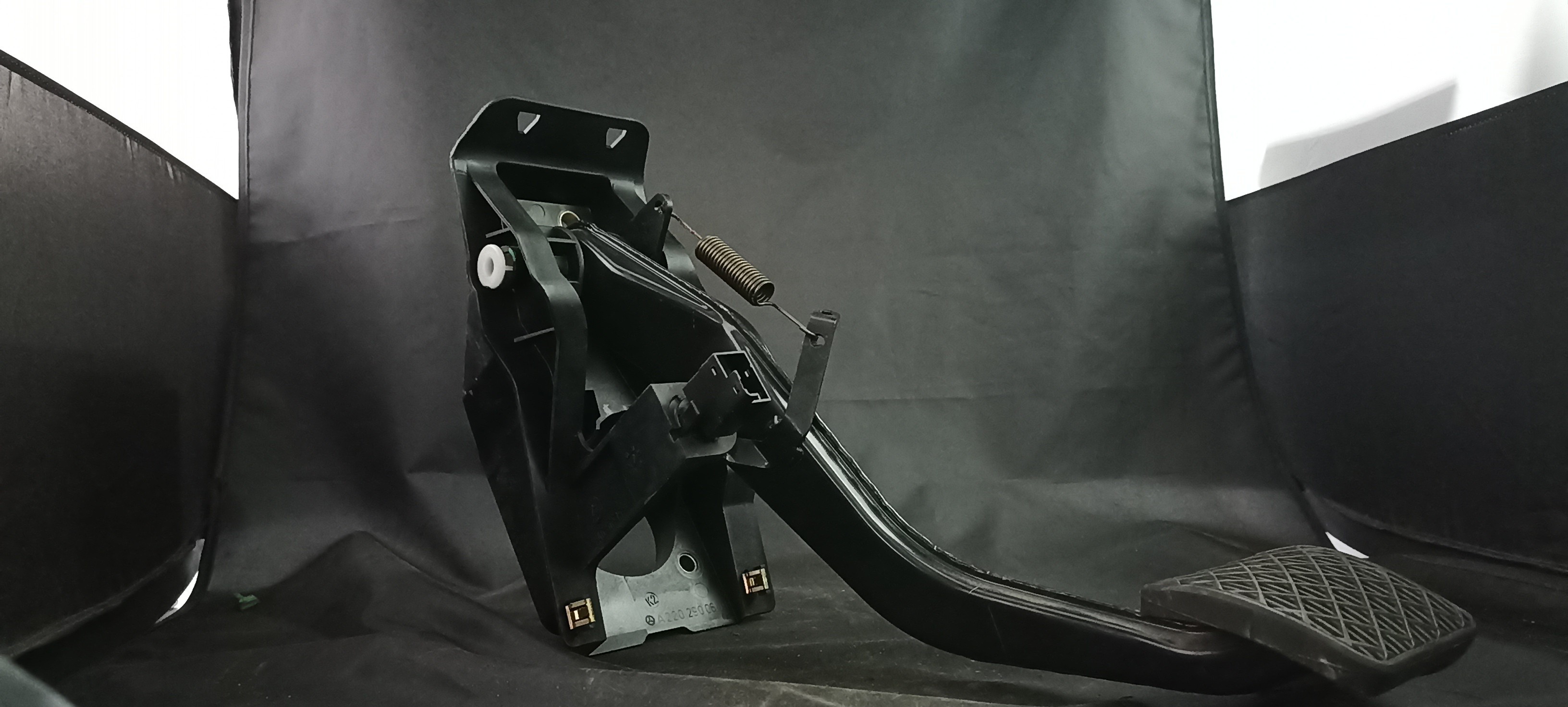 Pedal MERCEDES-BENZ S-CLASS (W220) | 98 - 05